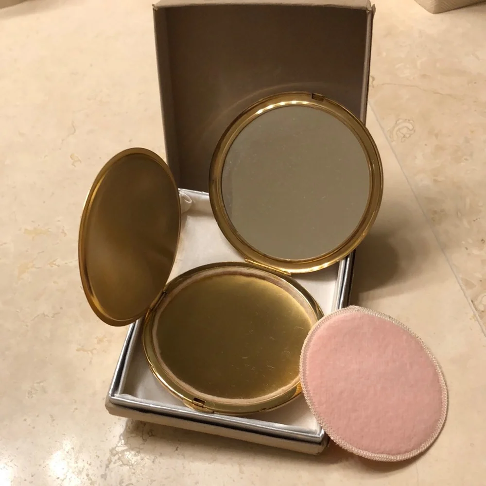 Elgin American Large Round Compact with Mirror and Puff